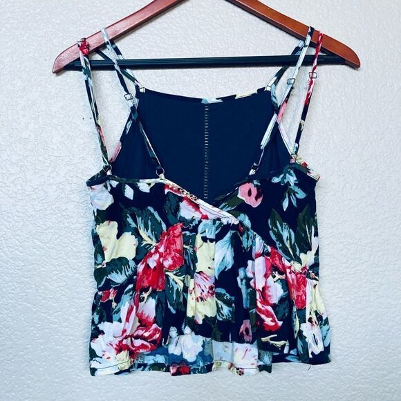 Minkpink Flowy Summer Floral Crop Top XS - Picture 2 of 5